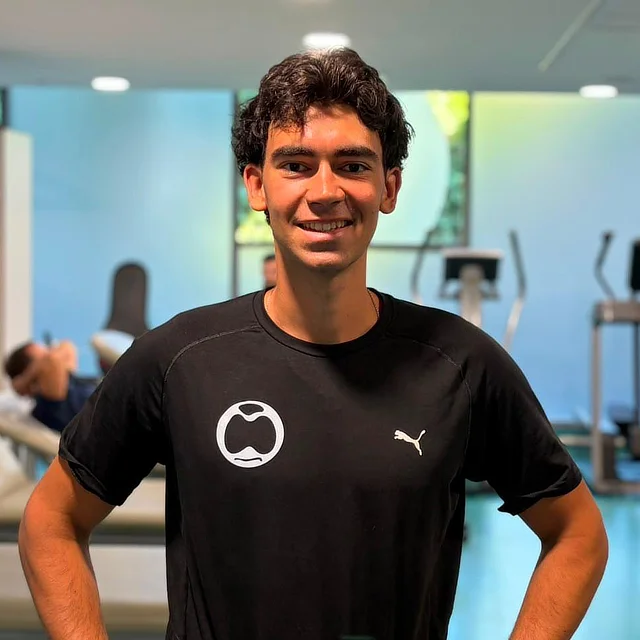 equipo rehabilitacion y fisioterapia Federico Foto de perfil del fisioterapeuta Federico